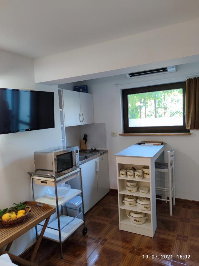 Summer Time Premantura Ngoại thất bức ảnh