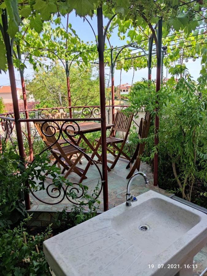 Summer Time Premantura Ngoại thất bức ảnh